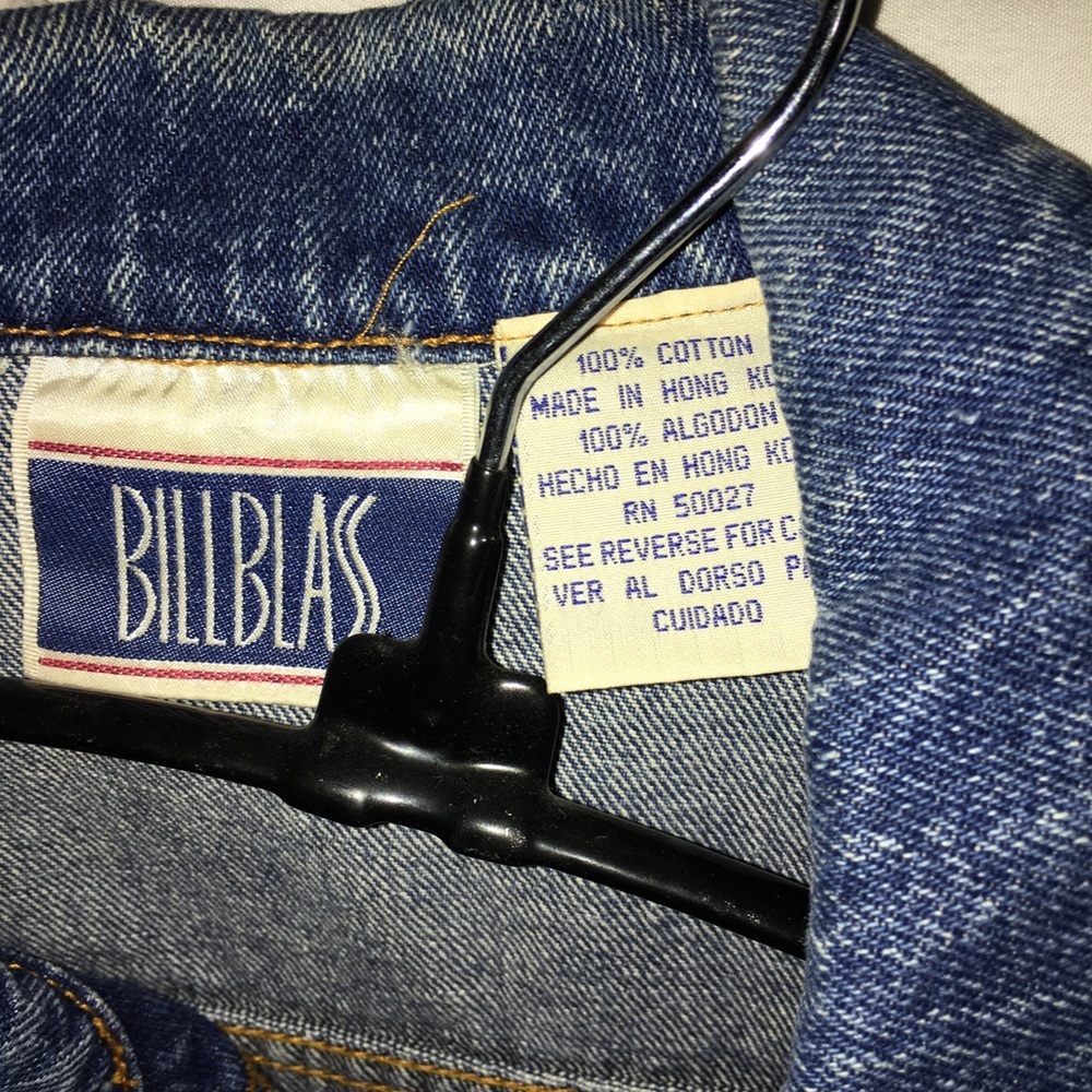 BILL BLASS | Vintage Blue Denim Jacket - Picture 6 of 15